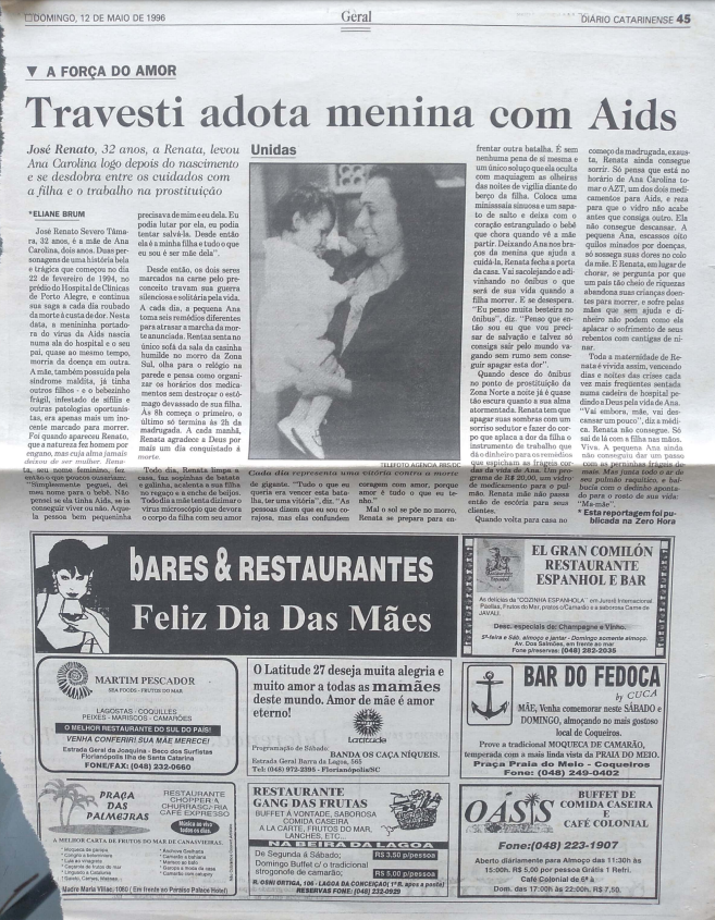 Travesti adota menina com AIDS